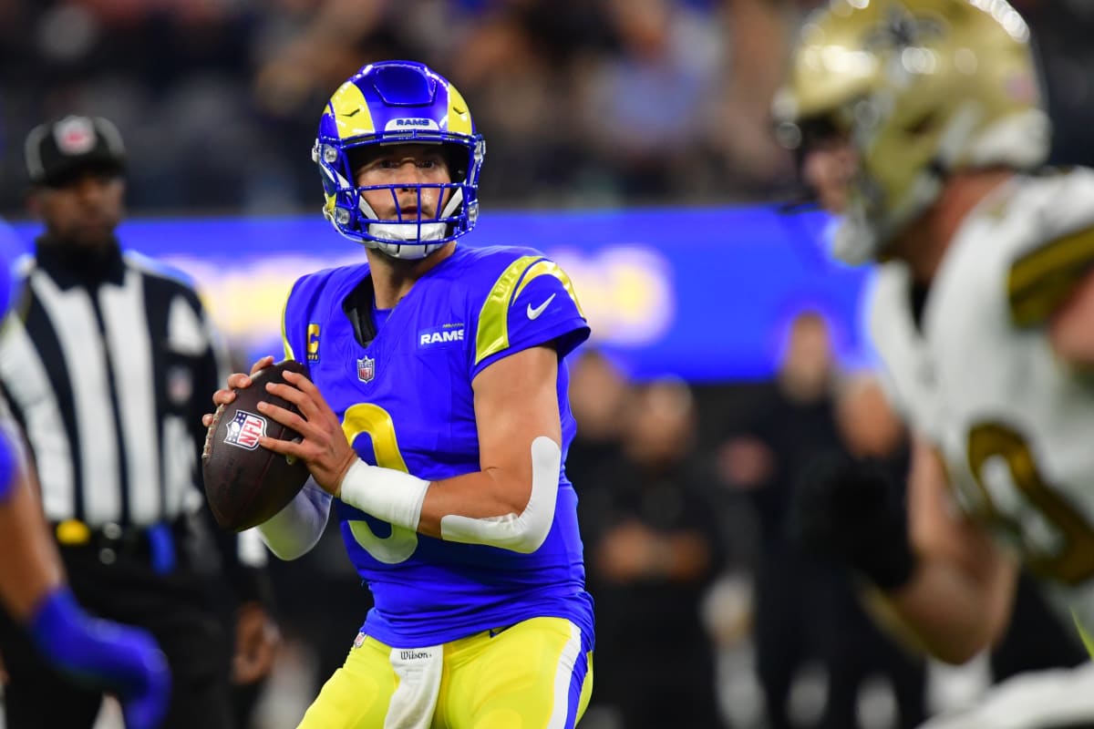 WATCH: Matthew Stafford Extends Rams Lead With TD To DeMarcus Robinson