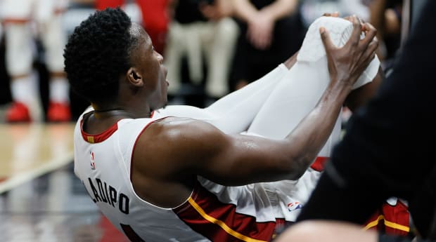 Heat’s Victor Oladipo Leaves Game vs. Bucks With Apparent Injury After Frightening Fall