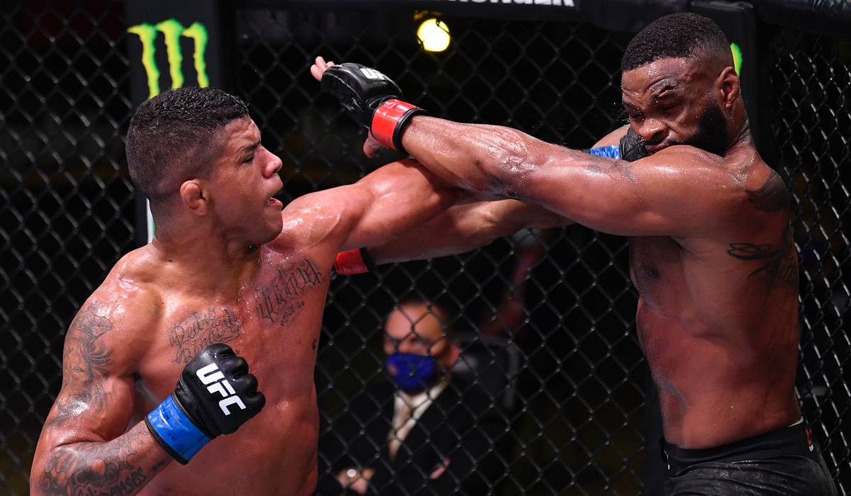 Gilbert Burns Caps Off UFC Fight Night With One-Sided Victory Against Tyrone Woodley