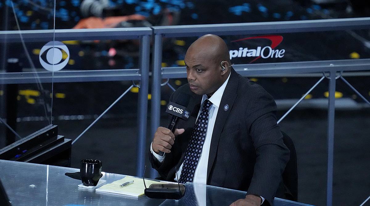 Charles Barkley, Shaq React to Irving's Game 1 Comments