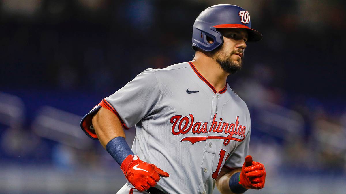Red Sox Land Kyle Schwarber in Trade With Nationals