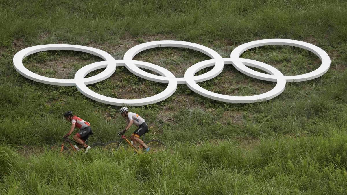 Report: 14 Olympics Participants Lose Credentials for COVID-19 Rules Violations