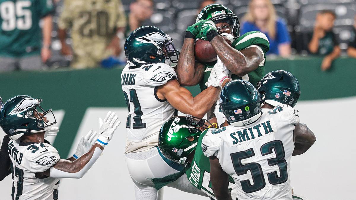 Jets Tie Preseason Finale With Last-Second Hail Mary
