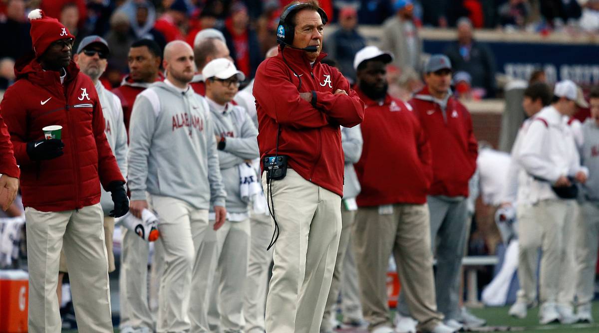 CBS Announcers Make Case for Alabama's CFP Chances During SEC Title Game