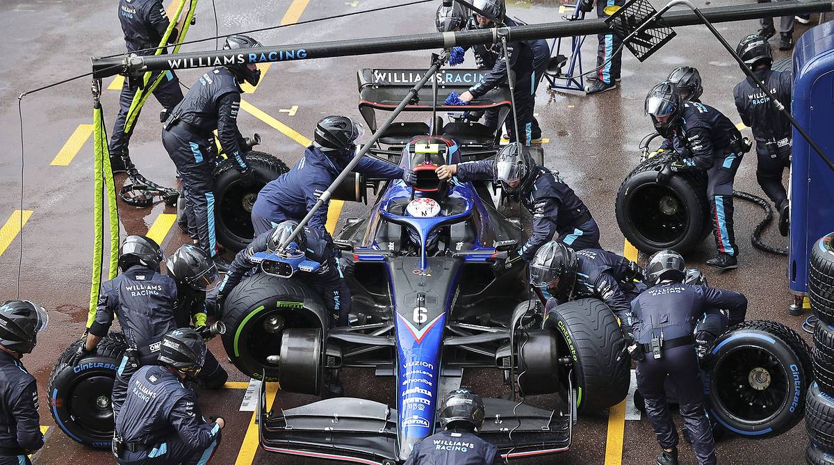 Williams Racing Fined for 'Procedural 