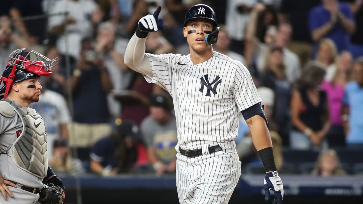 Aaron Judge Cut-Ins by ESPN Controversial With CFB Crowd