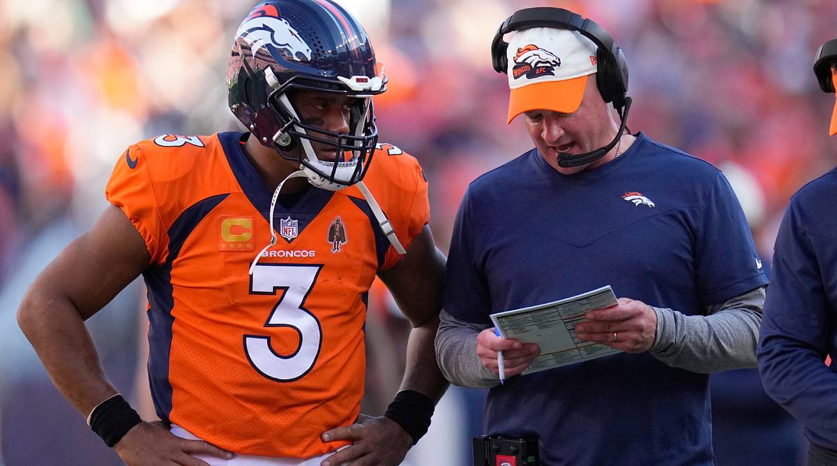 Broncos' Nathaniel Hackett Provides Update on Russell Wilson's Status