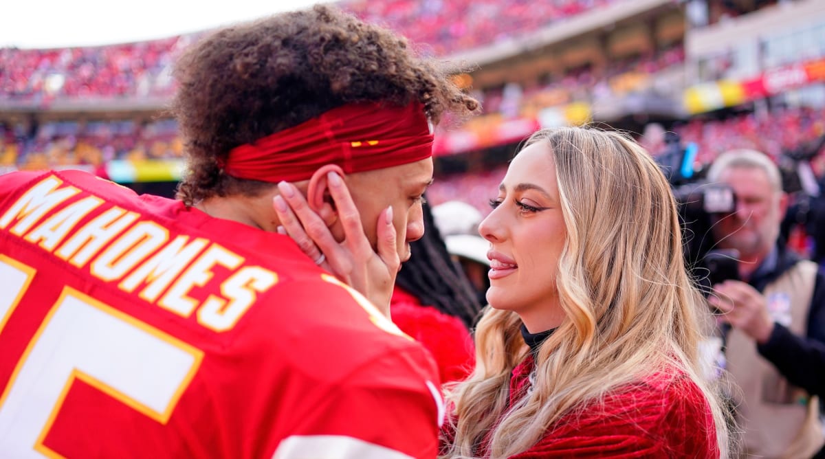 Brittany Mahomes Unhappy With Controversial Letter to Editor Dissing Patrick