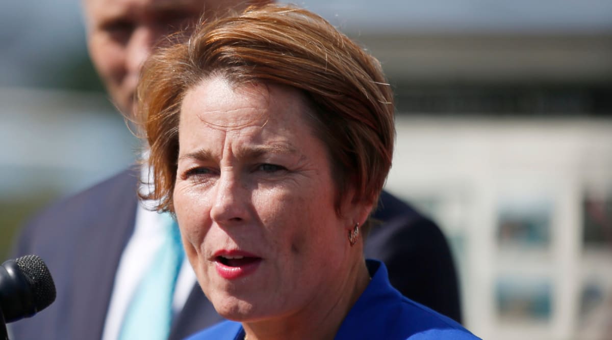 Former Harvard WBB Star Maura Healy Elected Mass Governor Trending News