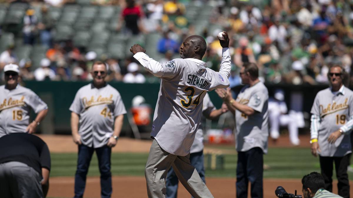 Group Led by Dave Stewart Seeks to Bring MLB Team to Nashville