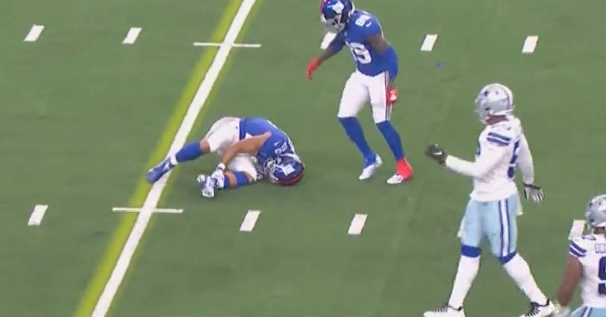 Saquon Barkley injury: Giants RB injures ankle vs Cowboys - Sports