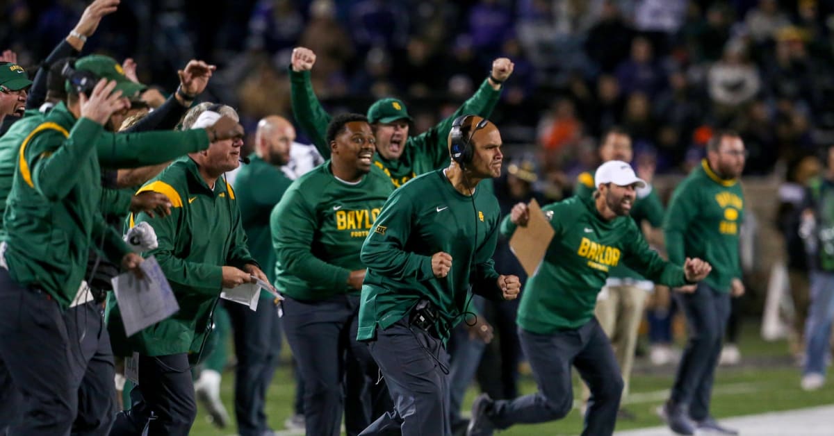 Dave Aranda In Husky Stadium? The Baylor Coach Has Been There Before - Sports Illustrated Washington Huskies News, Analysis and More