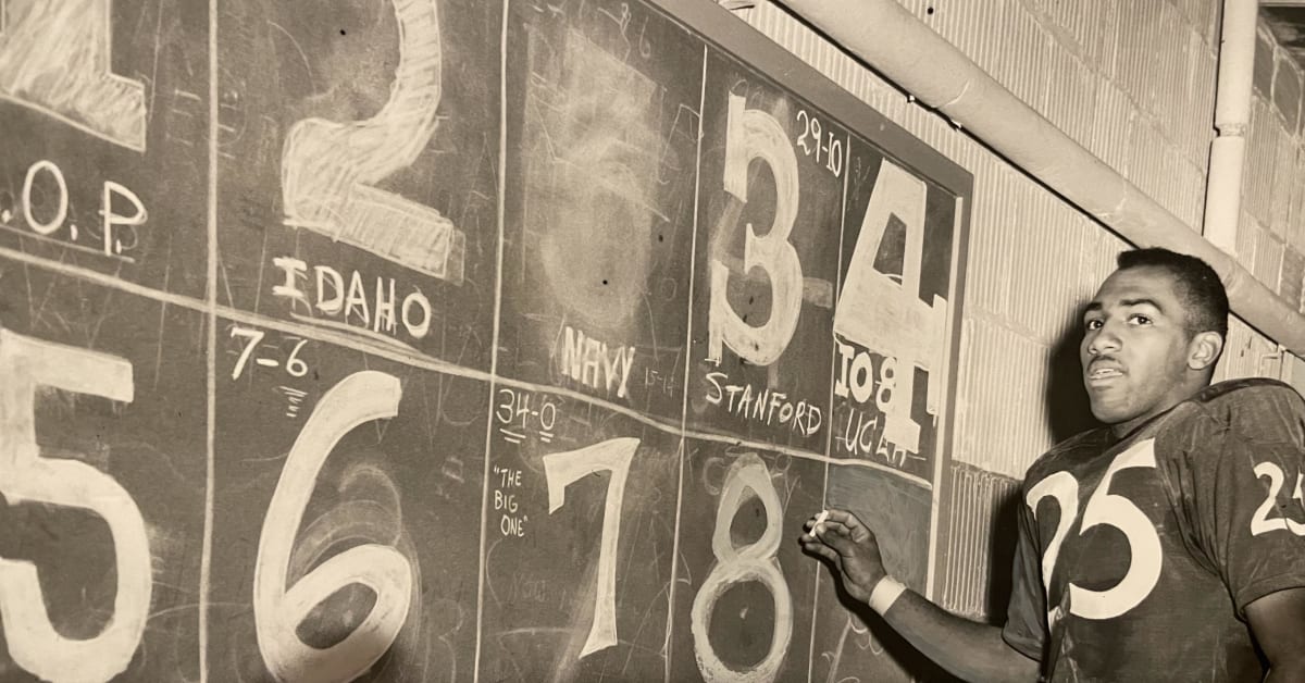 Fleming (193721) Helped Bring the Huskies National Respect for