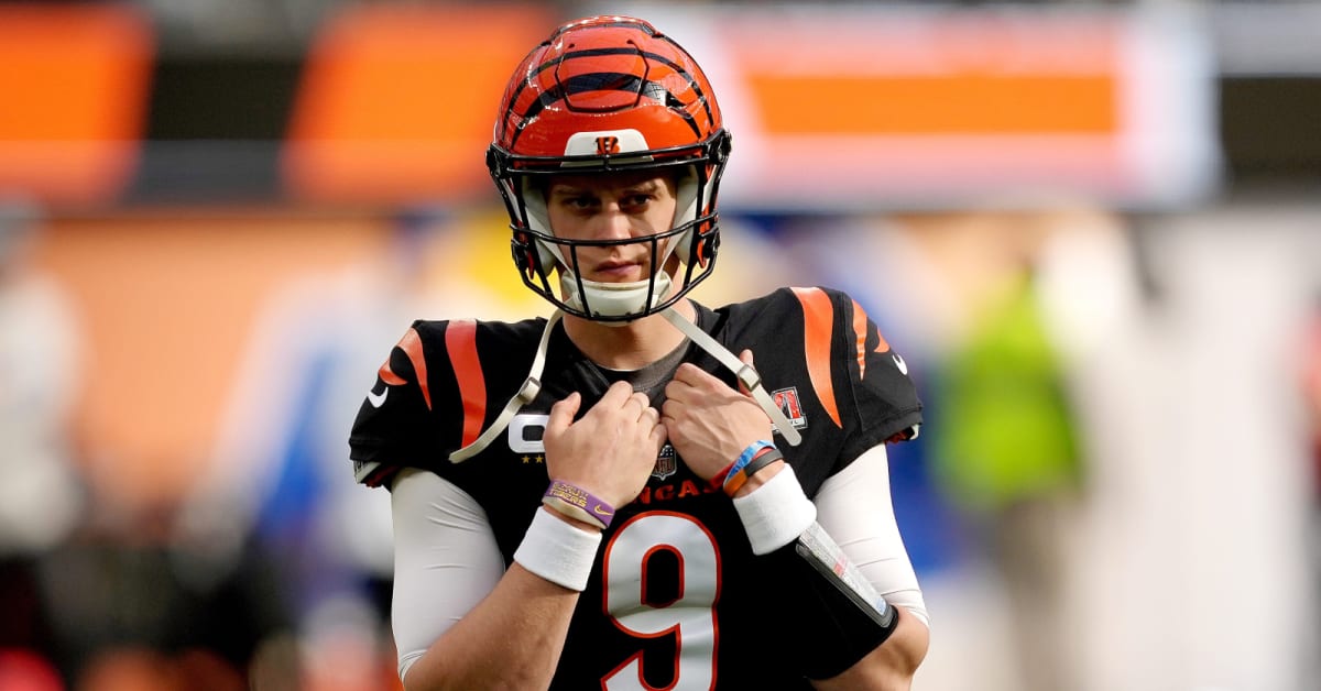 Joe Burrow introduces himself to Rams defense before Super Bowl LVI