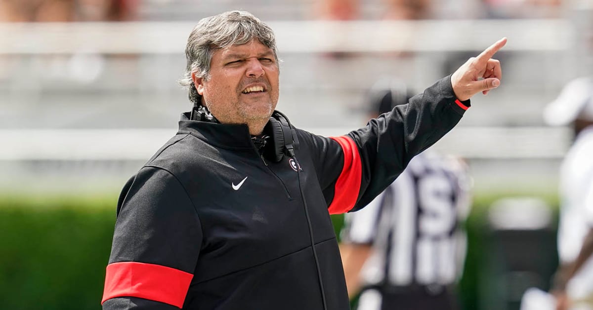football Matt Luke, Bulldogs offensive line coach, steps down
