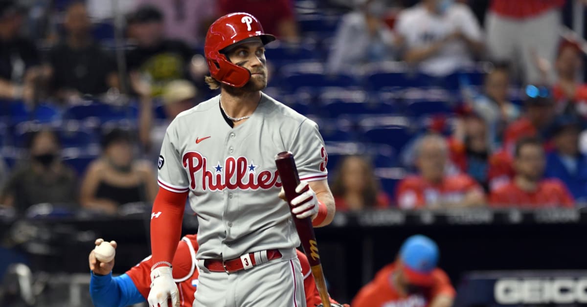 Bryce Harper wears photoshopped Yomiuri Giants jersey in latest