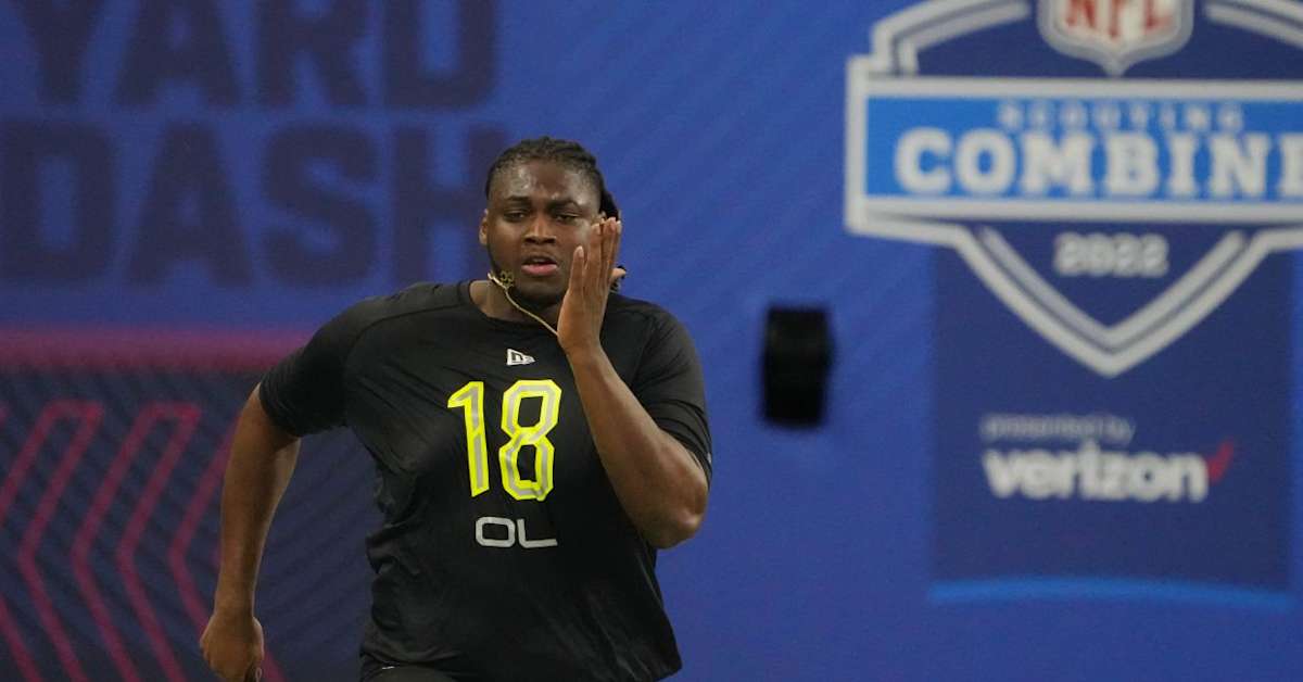 WATCH Texas A&M Aggies OL Kenyon Green Finds Out He's Been Drafted by