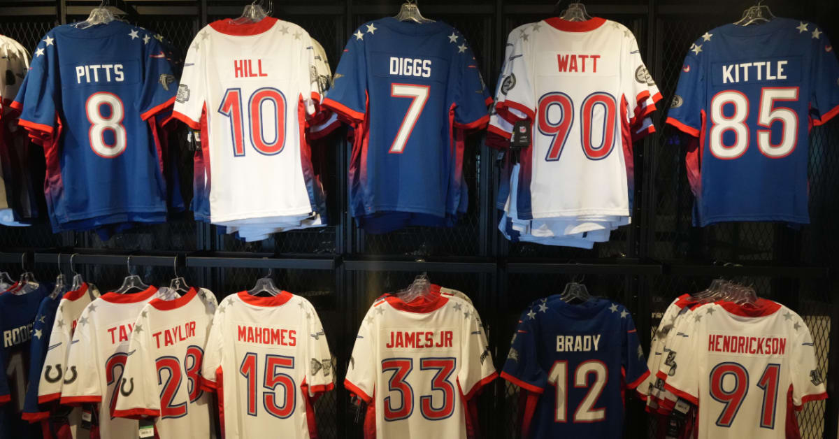 NFLPA Releases List of Top Players By Jersey, Merchandise Sales - Sports  Illustrated