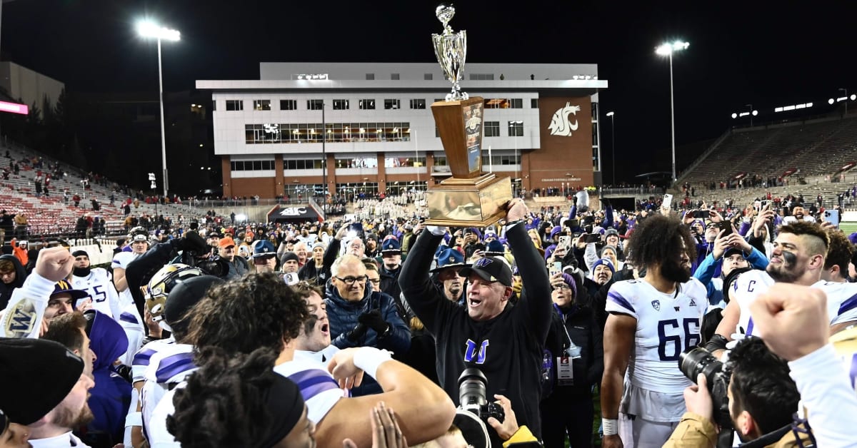 UW, WSU Preserve Apple Cup with Agreement Through 2028 Sports