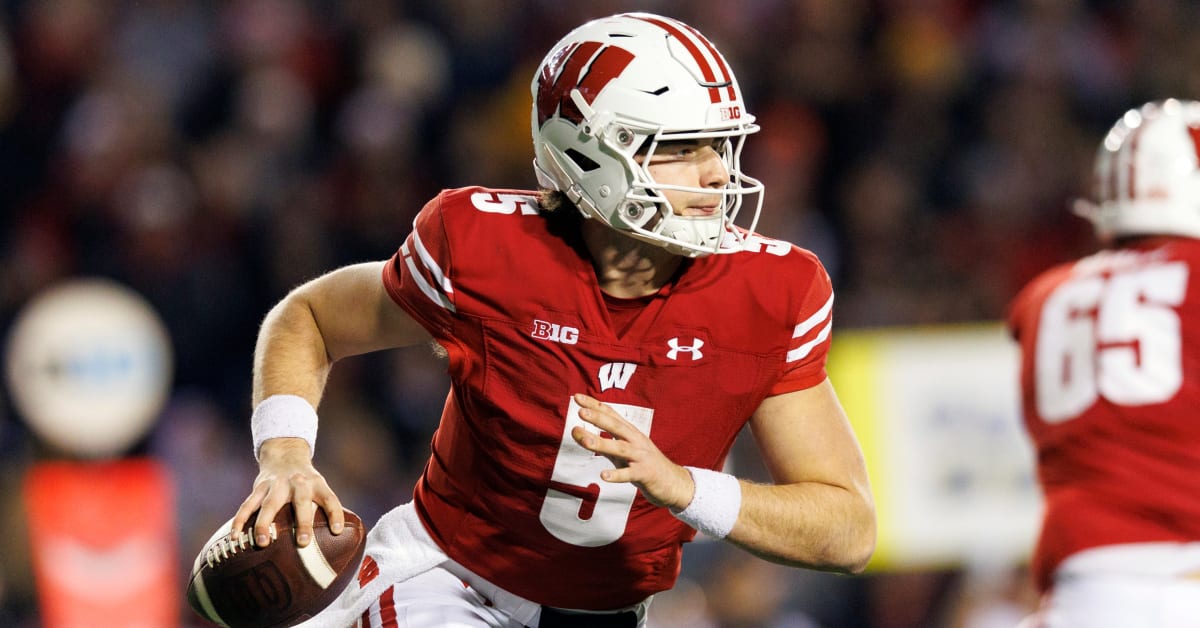 Wisconsin QB Graham Mertz Announces He’s Entering Transfer Portal