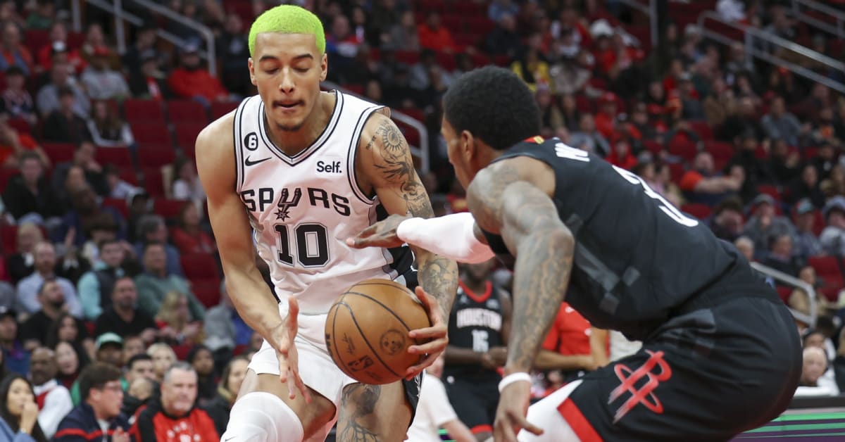 Jeremy Sochan's one-handed free throw, explained: Is new shooting form  working for the Spurs' rookie?
