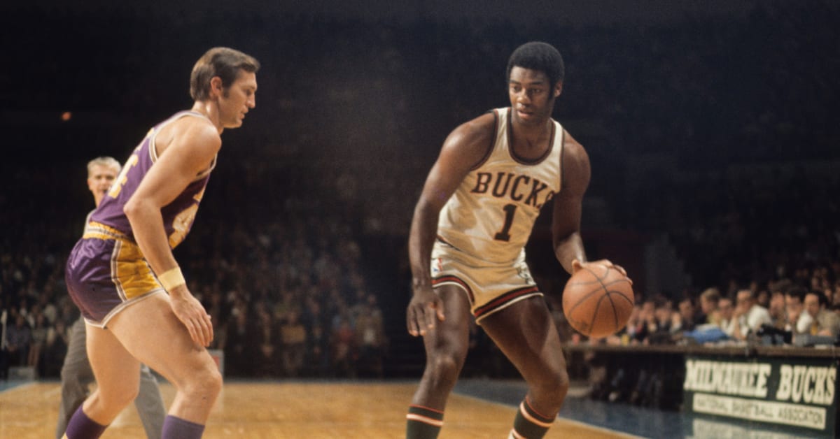 Remembering Oscar Robertson's years with the Milwaukee Bucks Sports