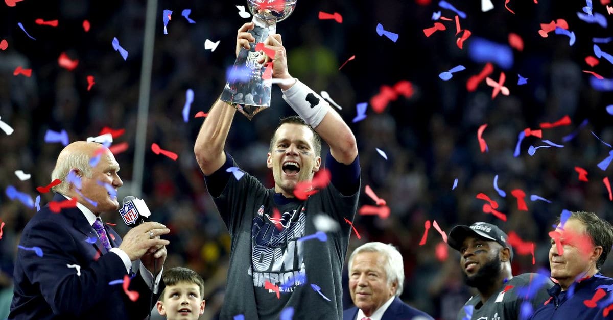New England Patriots, Tom Brady 283 Super Bowl LI Comeback Still(00)