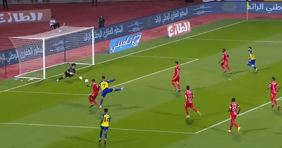 Watch Cristiano Ronaldo score his first goal for Al Nassr - Futbol on FanNation