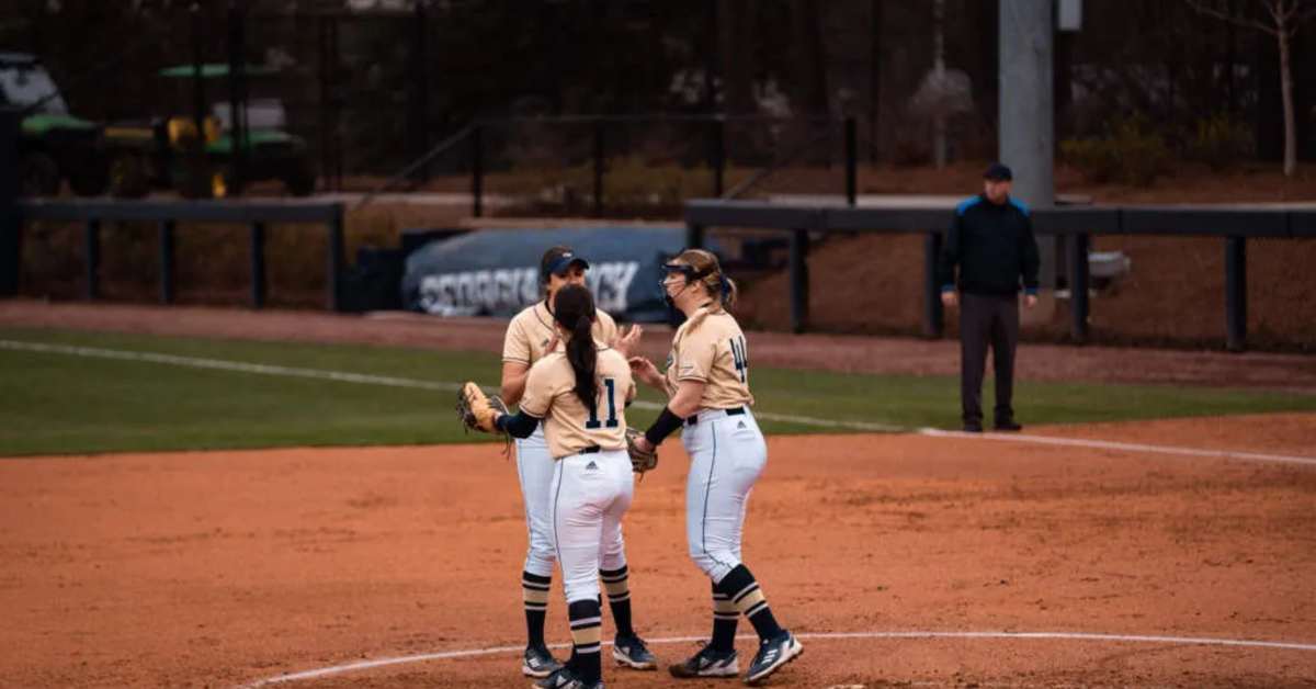 Tech Softball Loses 63 to Wisconsin Sports Illustrated Tech Yellow Jackets
