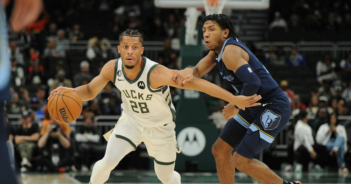 Milwaukee Bucks ink Lindell Wigginton to a twoway contract Sports