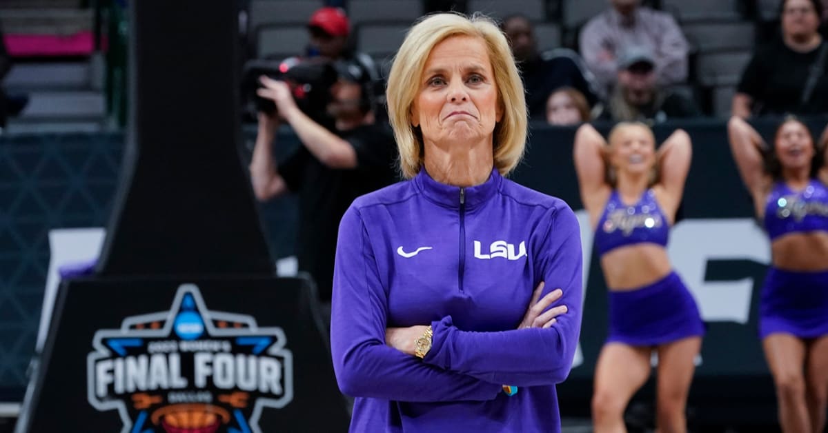 Kim Mulkey Says She Has ’Never’ Seen a Player Like Caitlin Clark