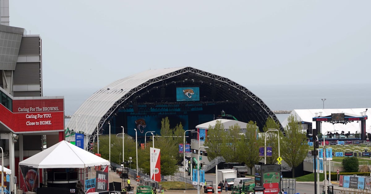 How New York Giants Can Realistically Address Top Draft Needs Sports