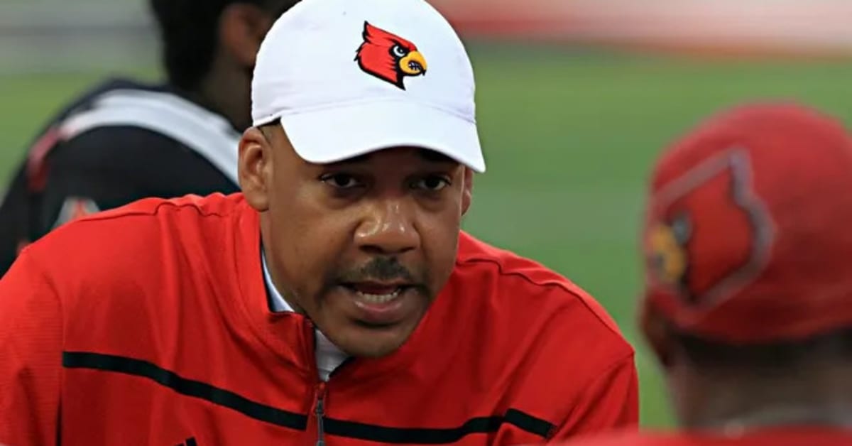Watch Garrick McGee, Louisville's WRs Talk Spring Practice Sports