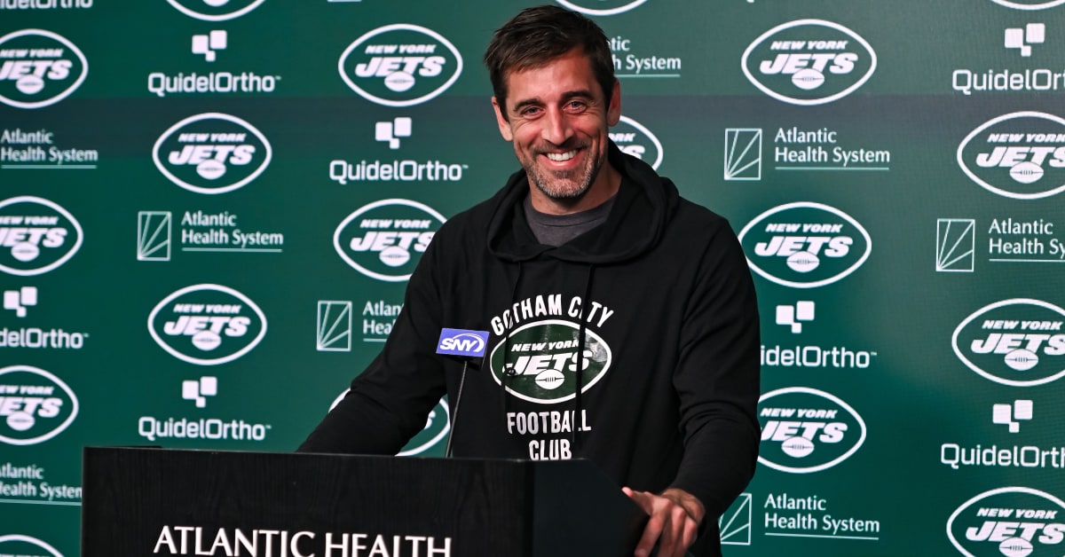 NFL Fans Had So Many Jokes About Aaron Rodgers’ Cringey Super Bowl