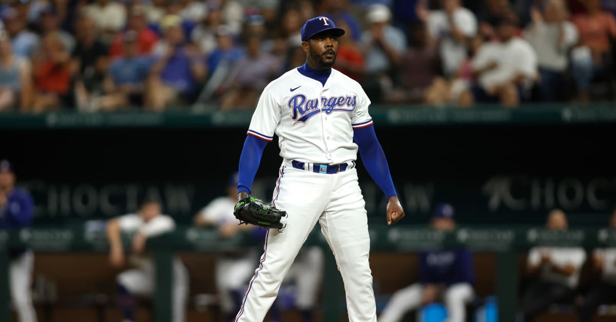 Aroldis Chapman Twice Records Fastest Pitch By Texas Rangers Pitcher