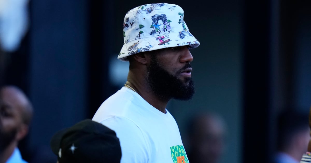 LeBron James Among Celebrities to Show Out for Lionel Messi’s Inter