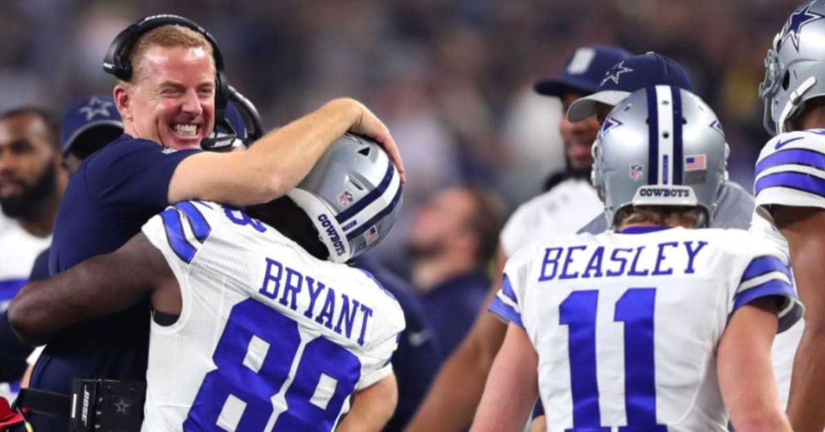 Dallas Cowboys vs. Cole Beasley Signs with NFC East Rival New York