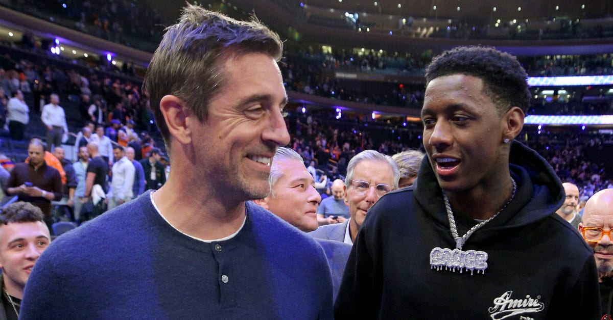 Aaron Rodgers’ New Teammate Sauce Gardner Gifted Him the Perfect Jets