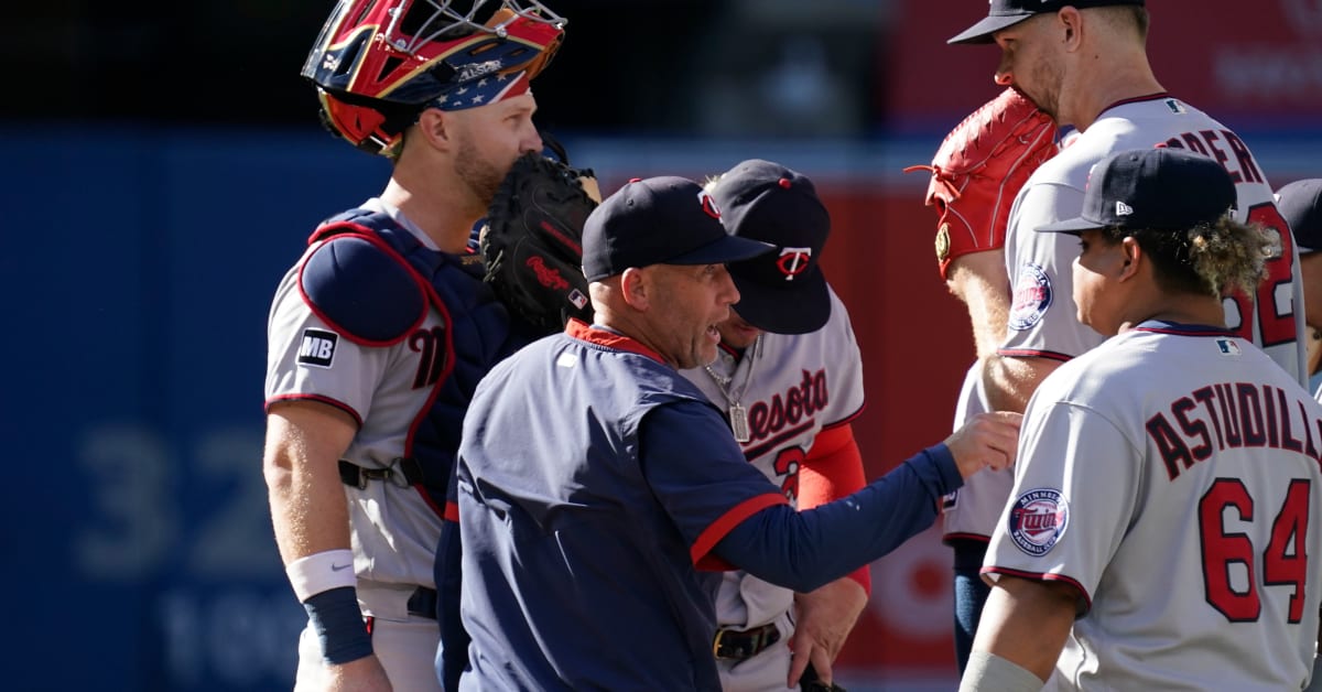 LSU Baseball Hires Twins Pitching Coach Wes Johnson, per Report Sports Illustrated