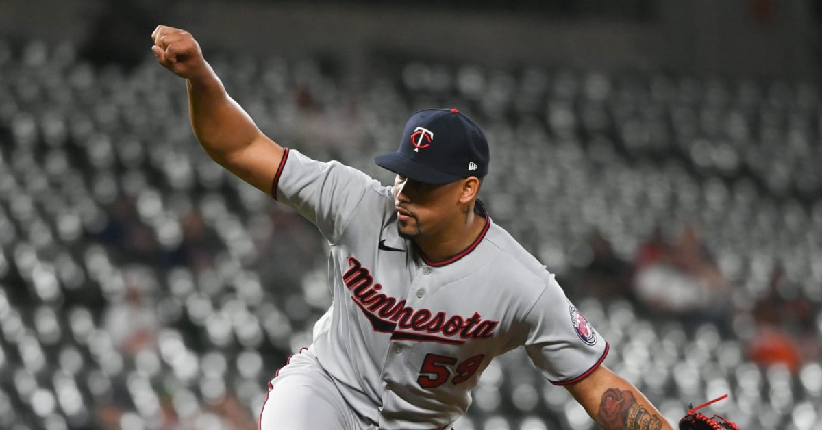 Jhoan Duran is first in MLB history to throw 100 mph offspeed pitch
