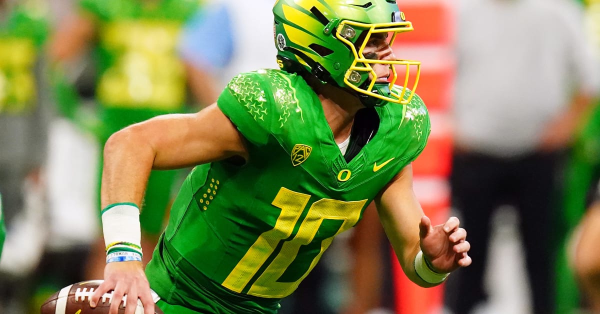 Former Auburn quarterback makes appearance on New York City billboard