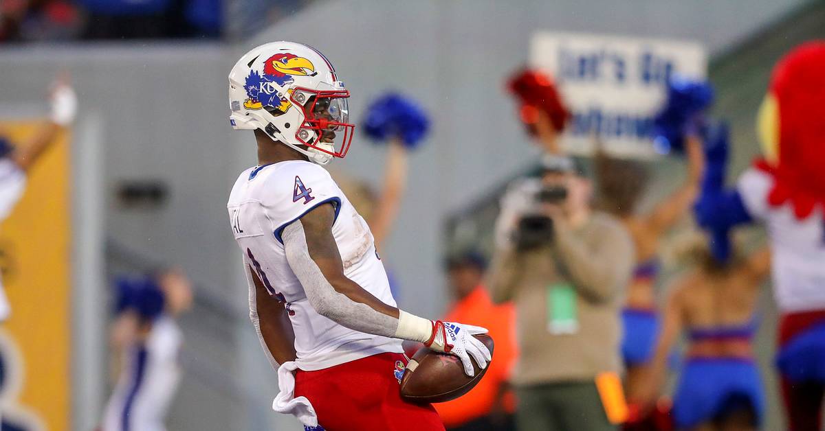 Kansas Jayhawks Depth Chart Remains Constant Blue Wings Rising