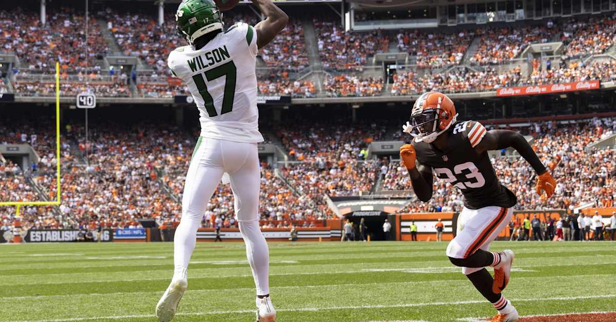 New York Jets Defeat Cleveland Browns With Stunning Fourth Quarter