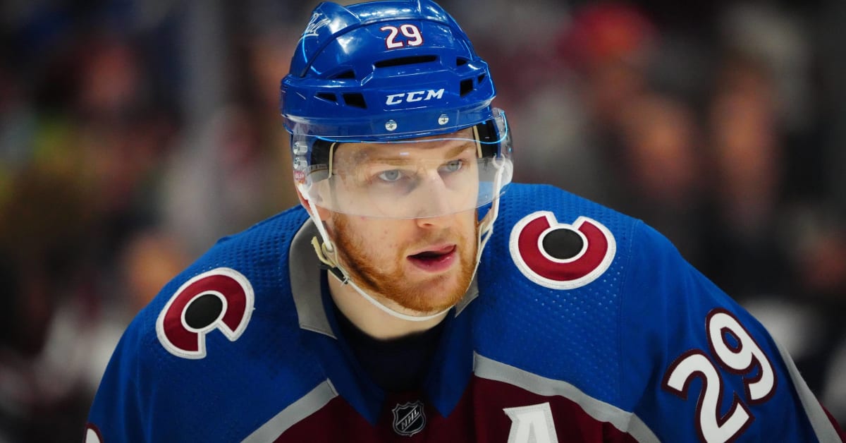AP source: MacKinnon signs 8-year deal, highest paid in NHL - The San Diego  Union-Tribune