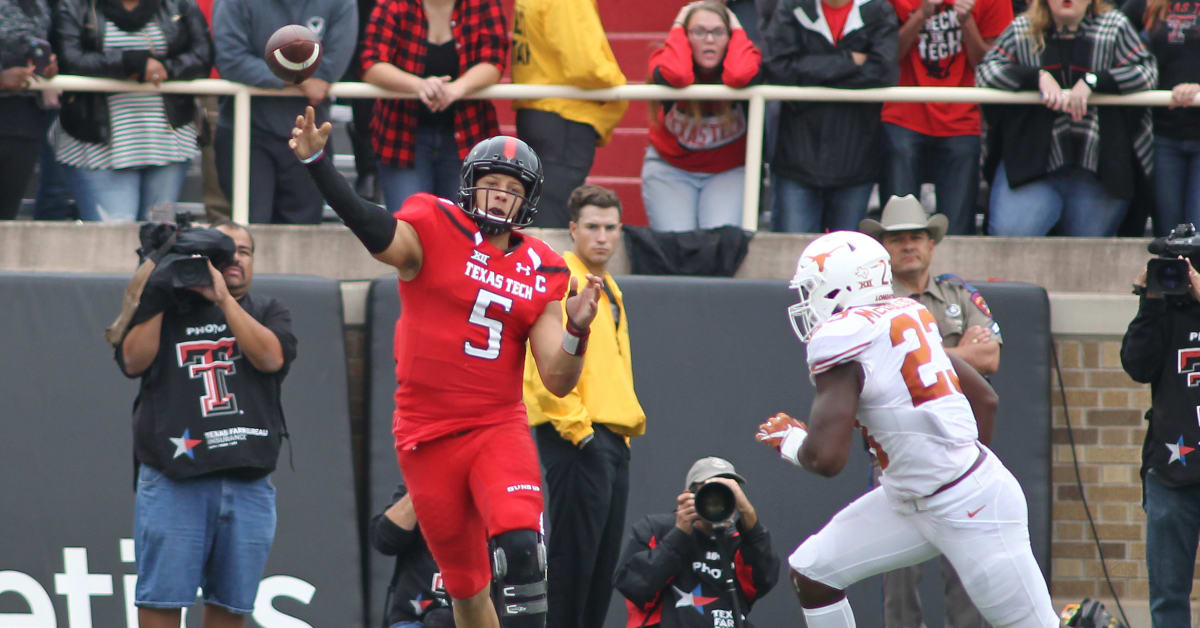 Former Red Raiders QB Patrick Mahomes Inducted Into Texas Tech Hall of