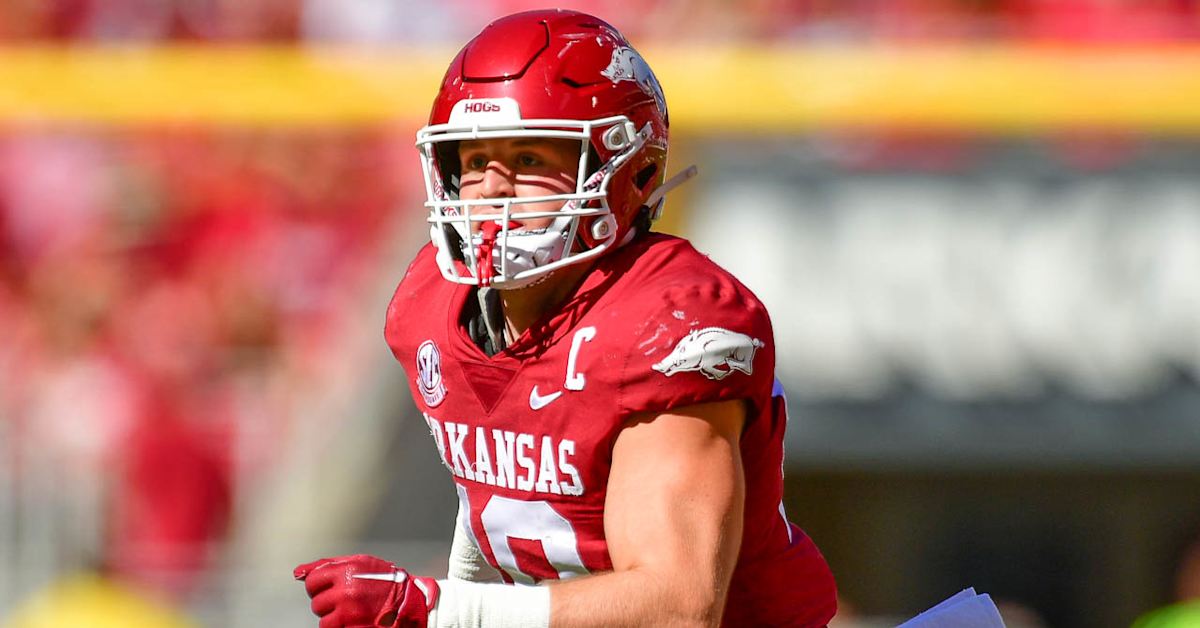 WATCH Razorbacks' linebackers Drew Sanders, Bumper Pool recapping loss