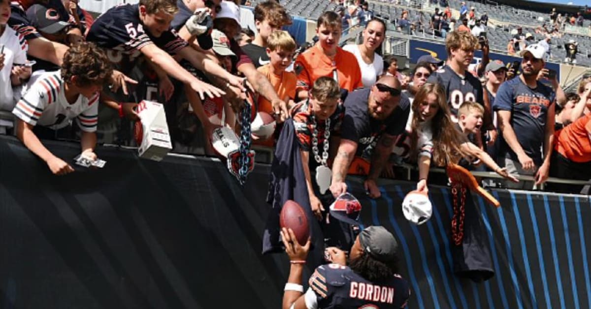 Cost of Chicago Bears tickets climbing by average of 8 Sports