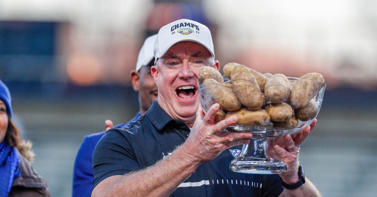 Shawn Elliott Set to Return to Columbia as Tight End Coach Sports