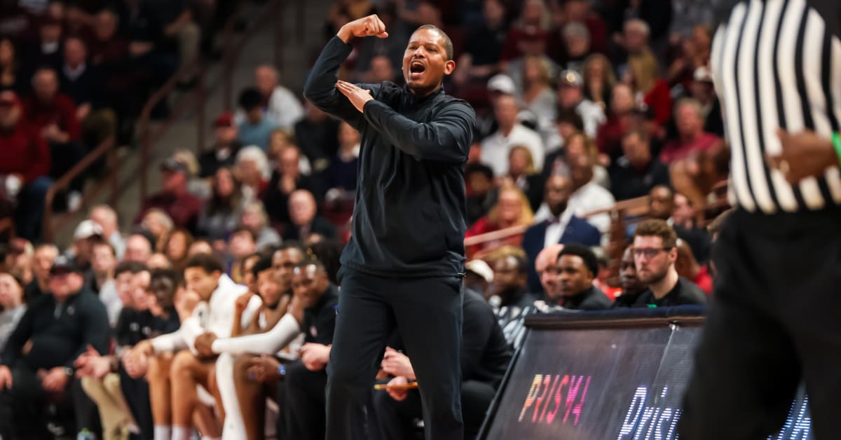 South Carolina's Men's Basketball Team Rises Up Both AP Top 25 & USA