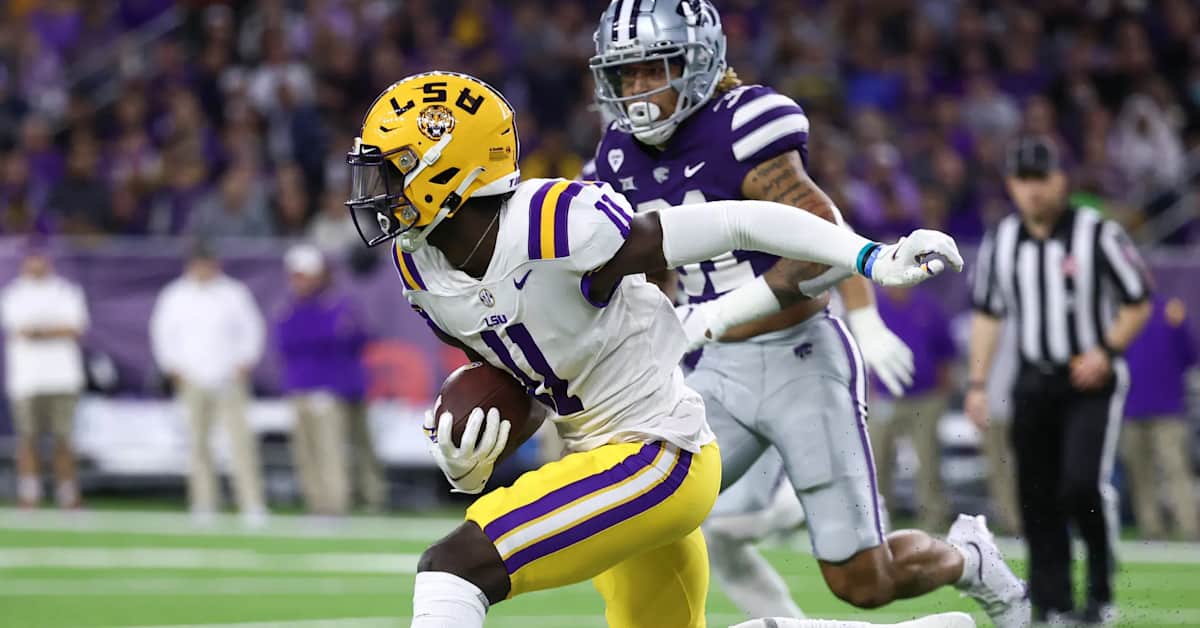Los Angeles Rams Trade Down to Take LSU Wide Receiver in Latest Mock